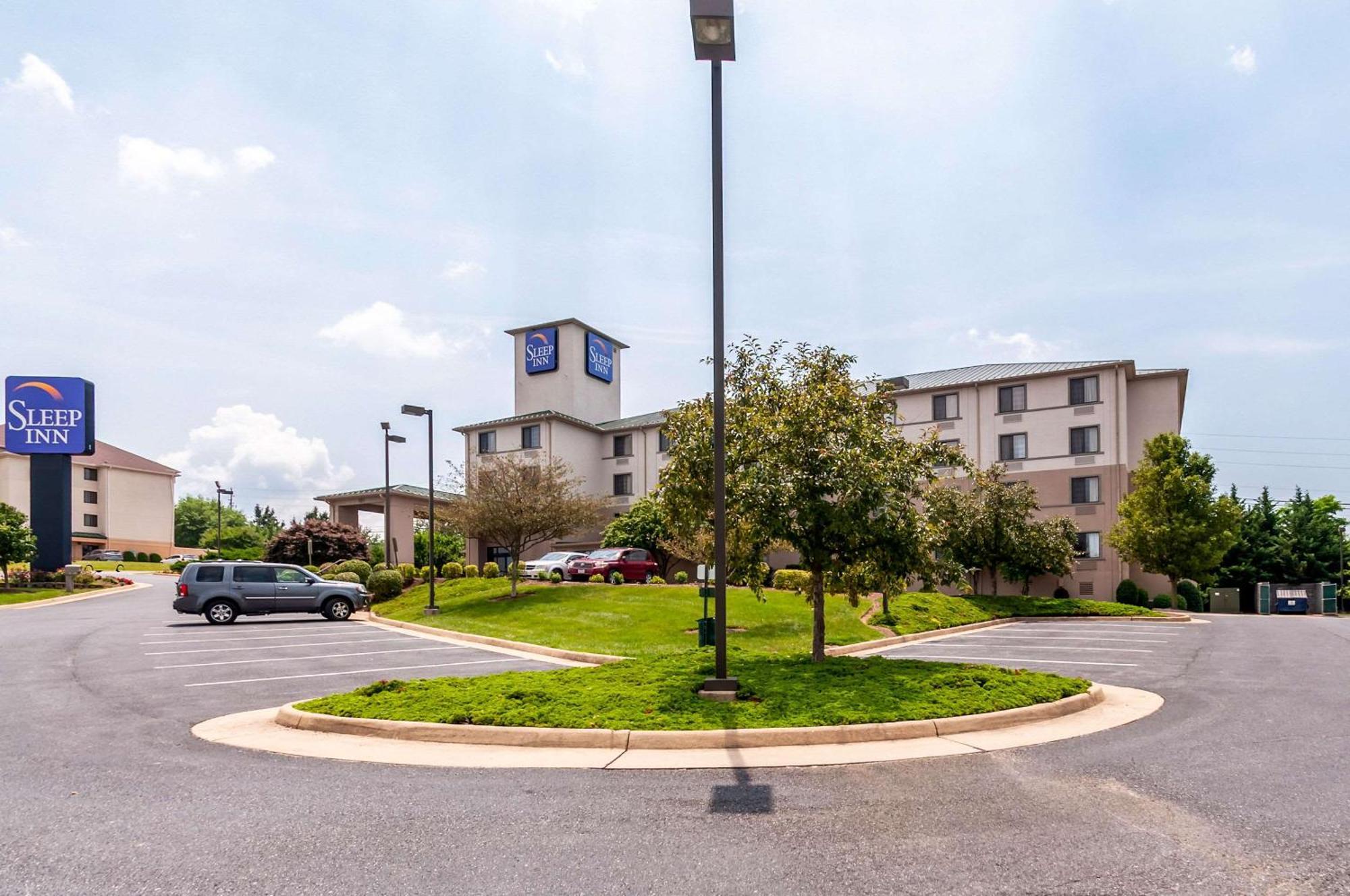 Sleep Inn & Suites Harrisonburg Near University Экстерьер фото