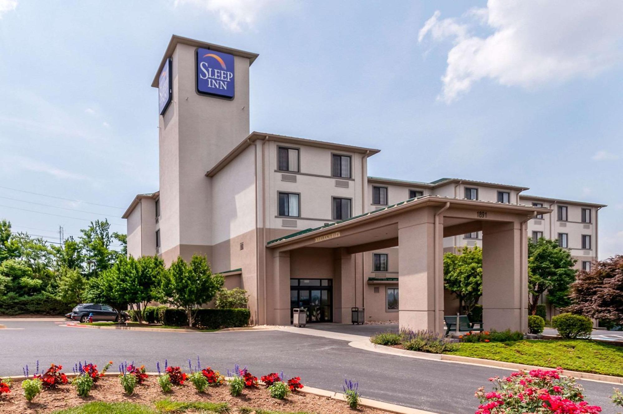 Sleep Inn & Suites Harrisonburg Near University Экстерьер фото