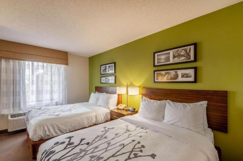 Sleep Inn & Suites Harrisonburg Near University Экстерьер фото