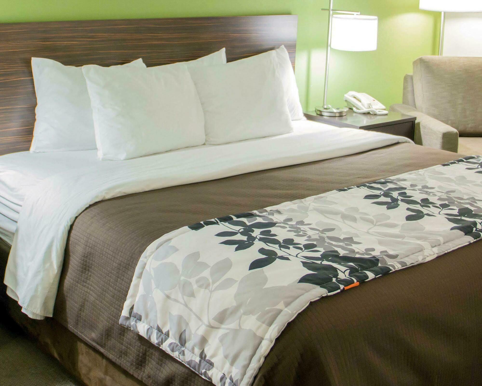 Sleep Inn & Suites Harrisonburg Near University Экстерьер фото